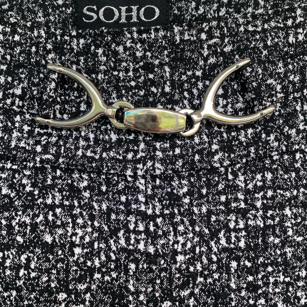 Soho stretch pants size medium